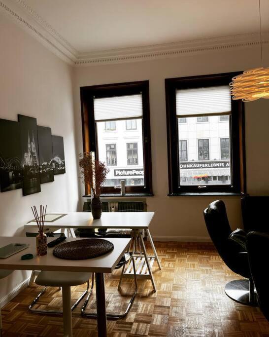 Exklusive Wohnung Mitten Im Schoensten Viertel Brema Exterior foto